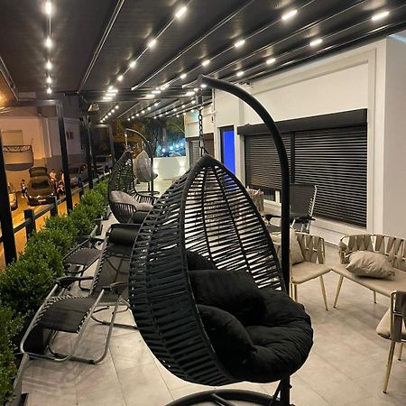 Aries Apartments Саранда Екстер'єр фото