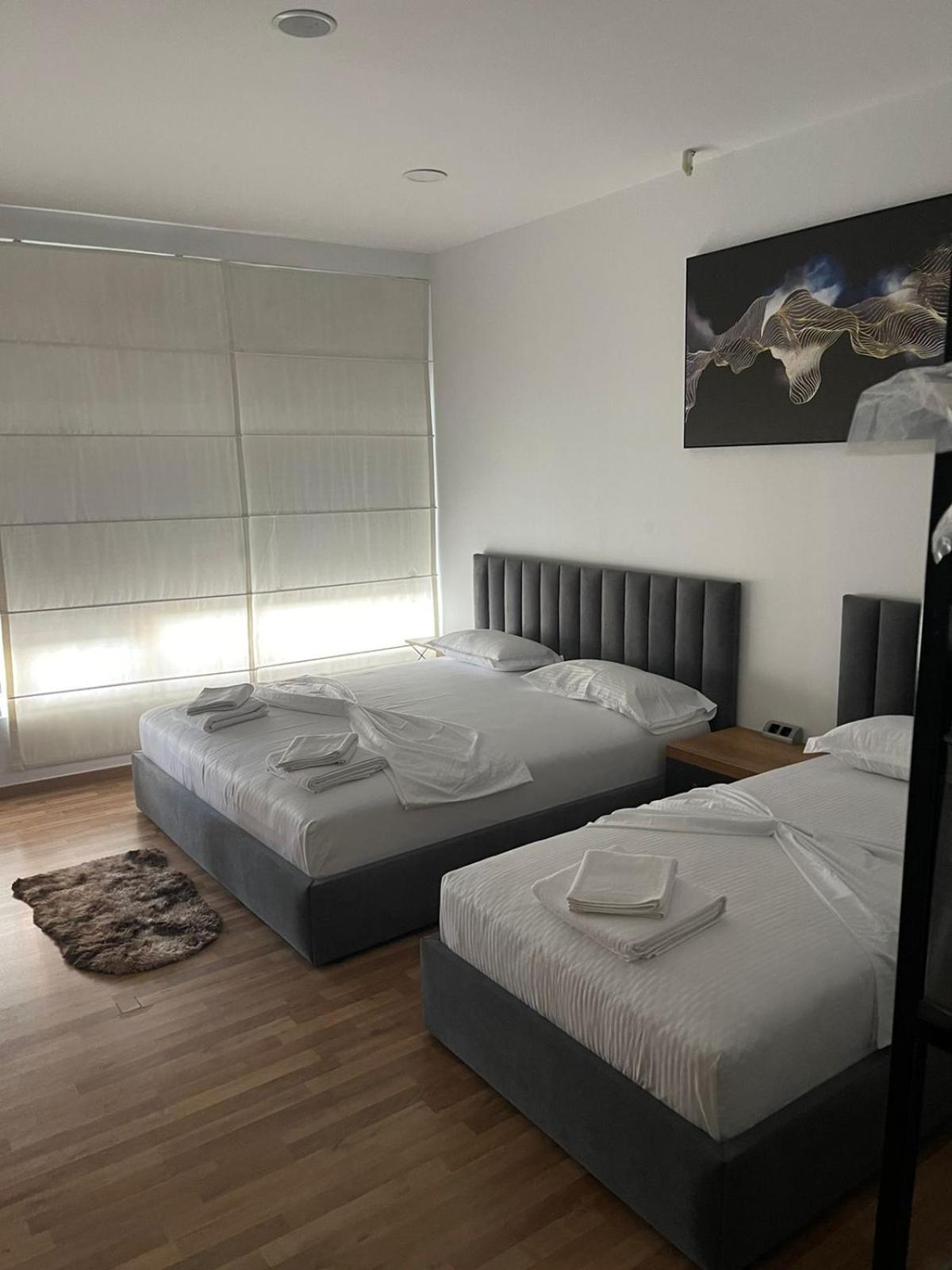 Aries Apartments Саранда Екстер'єр фото