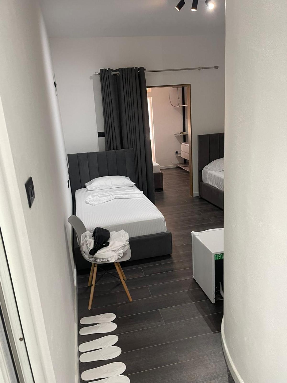 Aries Apartments Саранда Екстер'єр фото